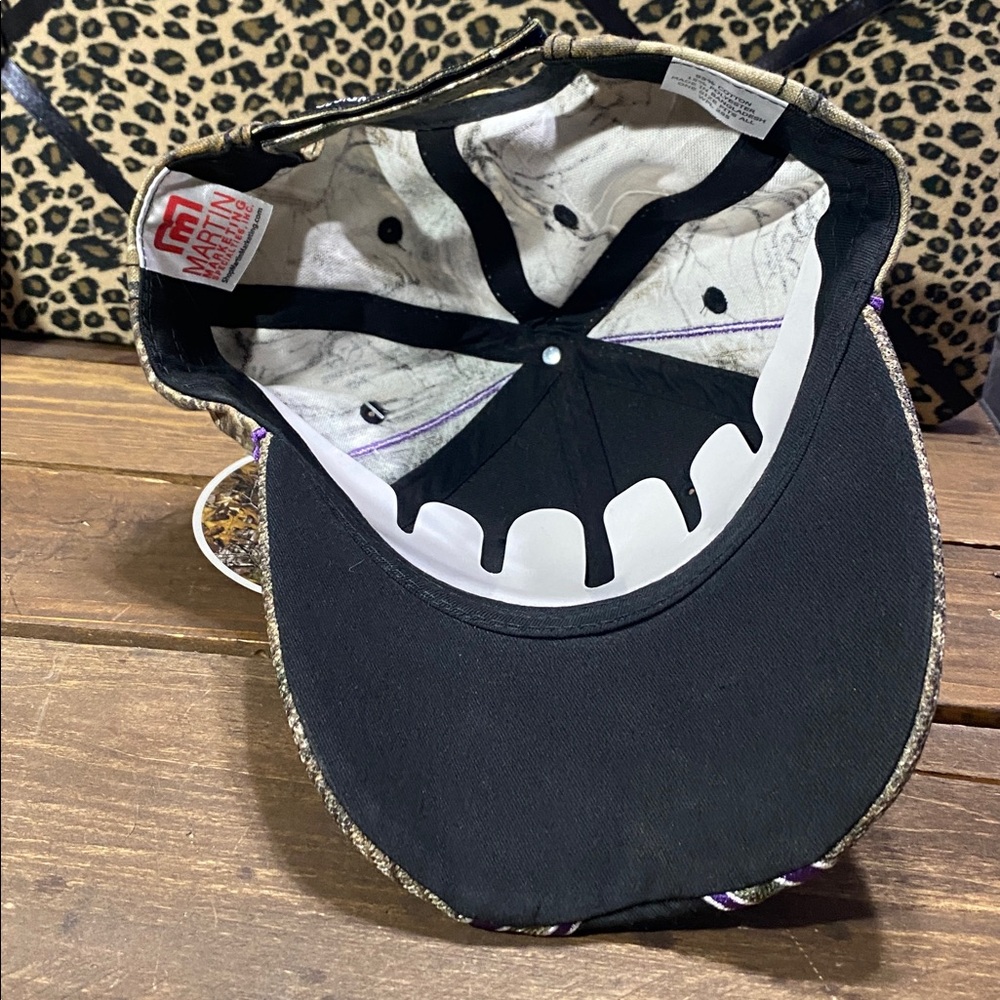 Realtree Xtra Hoosier Racing Tire Camouflage Hat with Black & Purple Details NWT - Picture 8 of 12